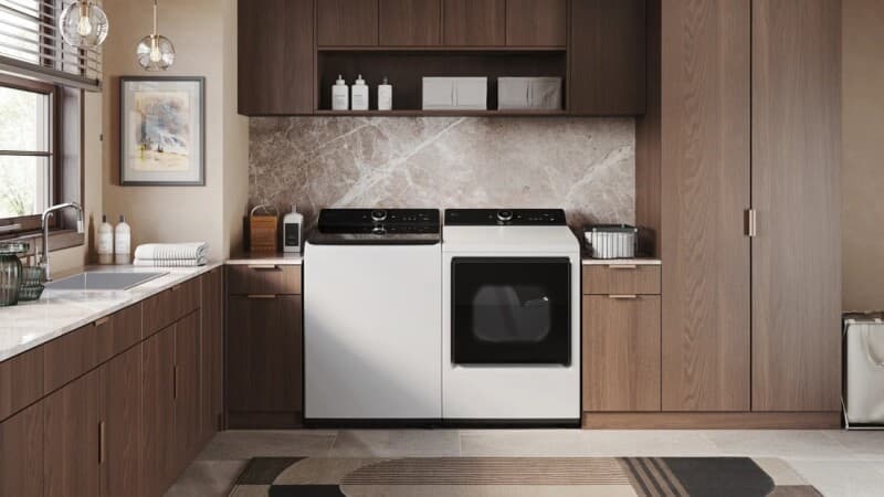 7.3 Cu. Ft. Ultra Large Capacity Rear Control Gas Dryer With Easyload™ Door, Ai Sensing And Turbosteam™ view 4