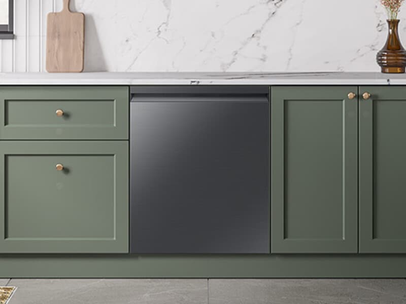Bespoke AI Smart Dishwasher AI Wash & 3rd Rack Wash System | AutoRelease™ Door 38dBA – Matte Black Steel view 7
