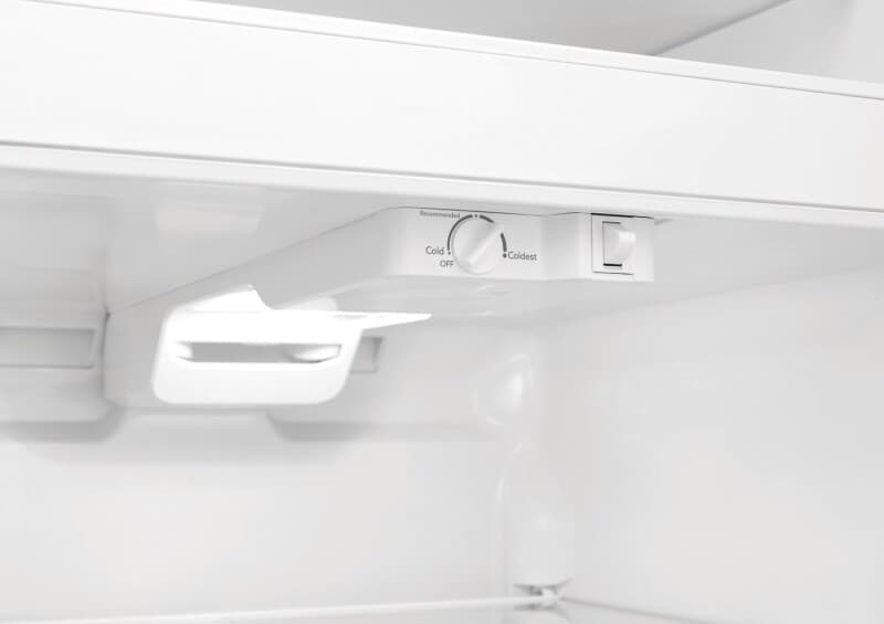 18 Cu. Ft. Garage Ready Top Freezer Refrigerator view 8