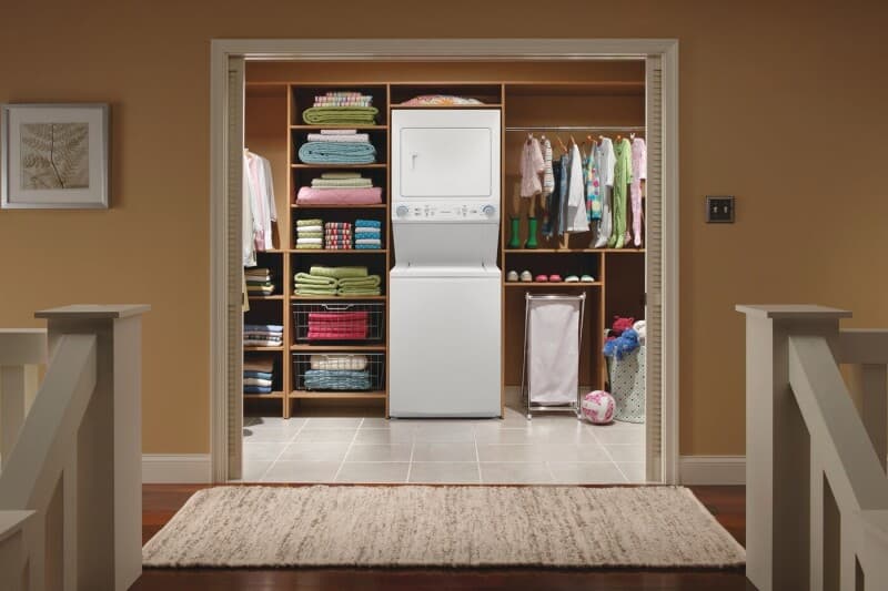 Gas Washer/Dryer Laundry Center - 3.9 Cu. Ft Washer and 5.5 Cu. Ft. Dryer view 7