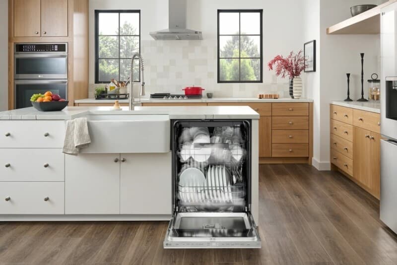 Smart Top Control Flushfit Design Dishwasher view 4