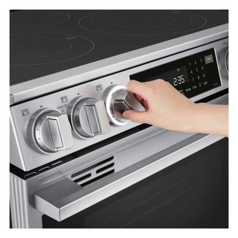 6.3 Cu. Ft. Smart Electric Slide-in Range With Instaview®, Probake Convection®, And Air Fry view 9