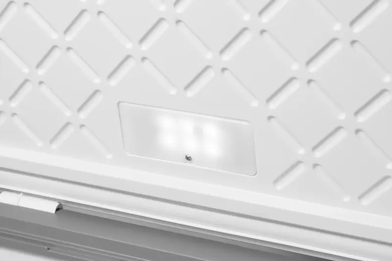5 cu. ft. Covertible Chest Freezer (White) view 6
