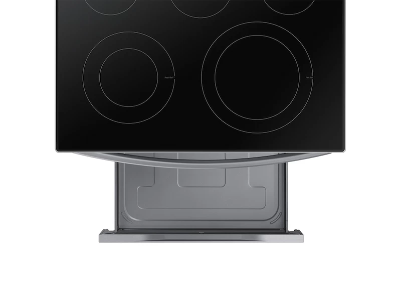 Freestanding Electric Range view 10