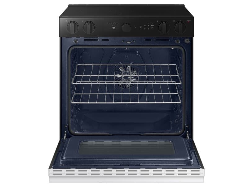 Bespoke Smart Slide-In Electric Range 6.3 cu. ft. in White Glass with Air Sous Vide & Air Fry - ENERGY STAR® view 5
