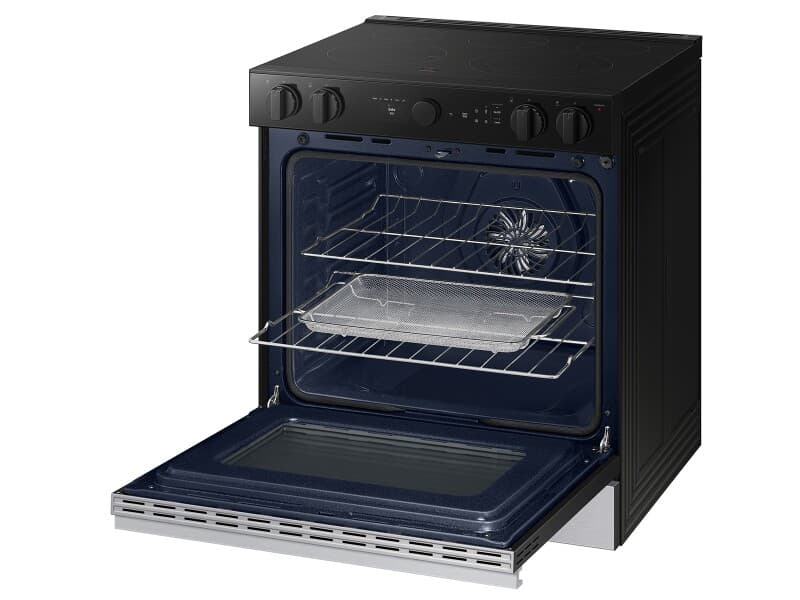 Bespoke 6.3 cu. ft. Smart Slide-In Electric Range with Air Sous Vide & Air Fry in Stainless Steel view 5