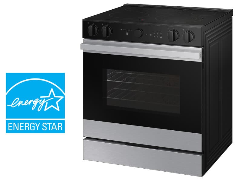 Bespoke Smart Slide-In Electric Range 6.3 cu. ft. in Stainless Steel with Air Sous Vide & Air Fry - ENERGY STAR® view 3