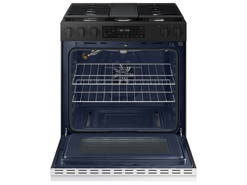 Bespoke Smart Slide-In Gas Range 6.0 cu. ft. in White Glass with Air Fry & Safety Knobs view 7