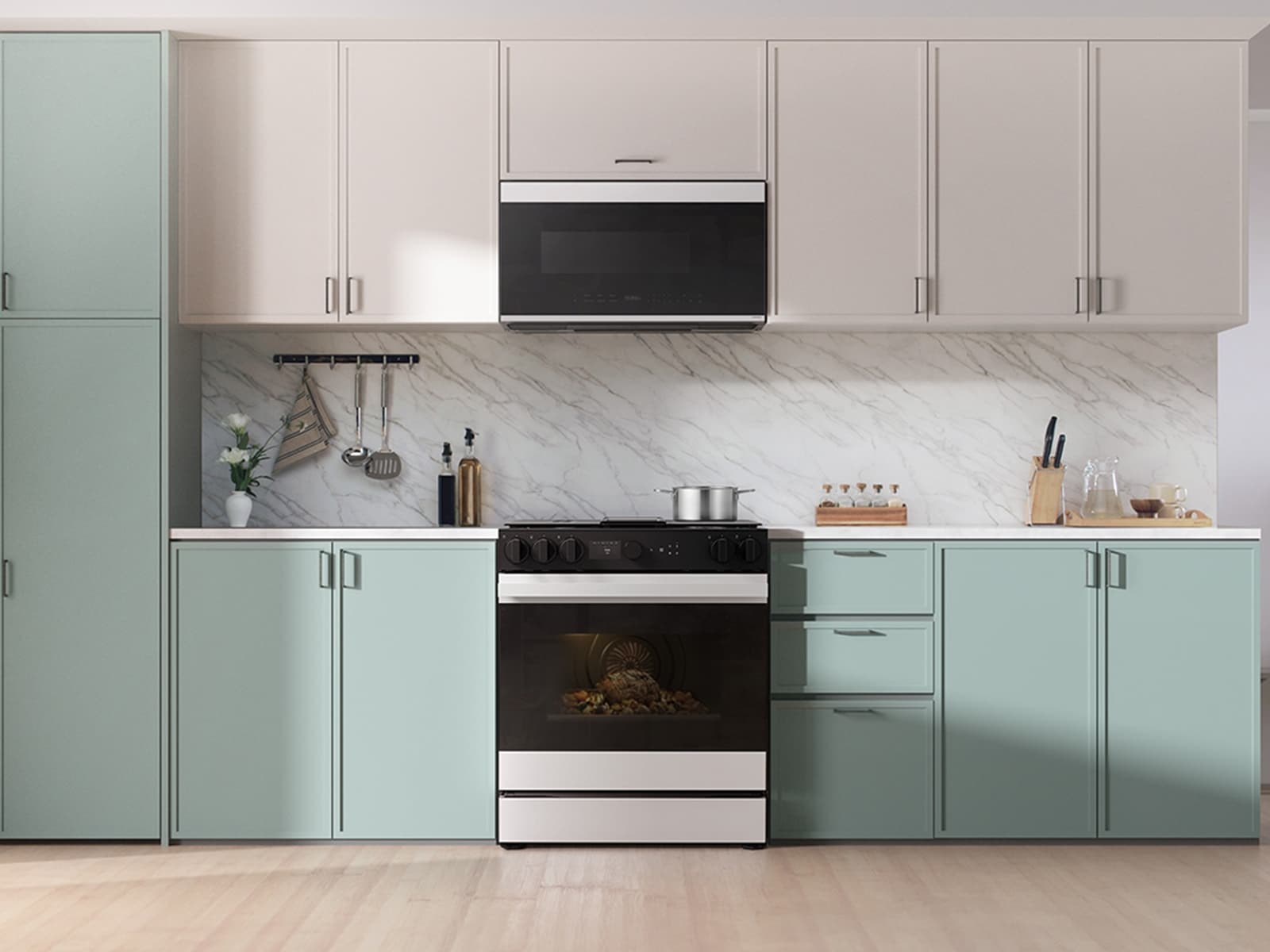 Bespoke Slide-in Gas Range Smart Oven Camera | Illuminated Precision Knobs 6.3 cu.ft. view 9