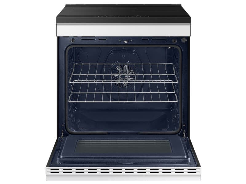 Bespoke 6.3 cu. ft. Smart Slide-In Induction Range with Ambient Edge Lighting™ & Air Sous Vide in White Glass view 9