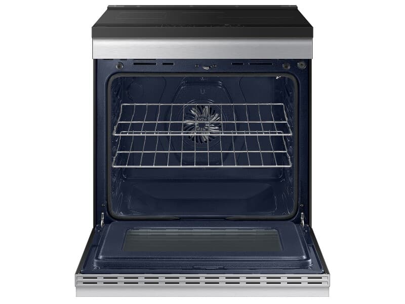 Bespoke 6.3 cu. ft. Smart Slide-In Induction Range with Ambient Edge Lighting™ & Air Sous Vide in Stainless Steel view 9