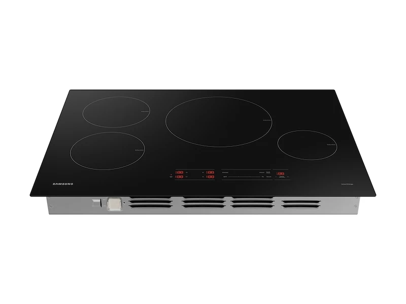 30" Smart Induction Cooktop with Wi-Fi in Black view 3