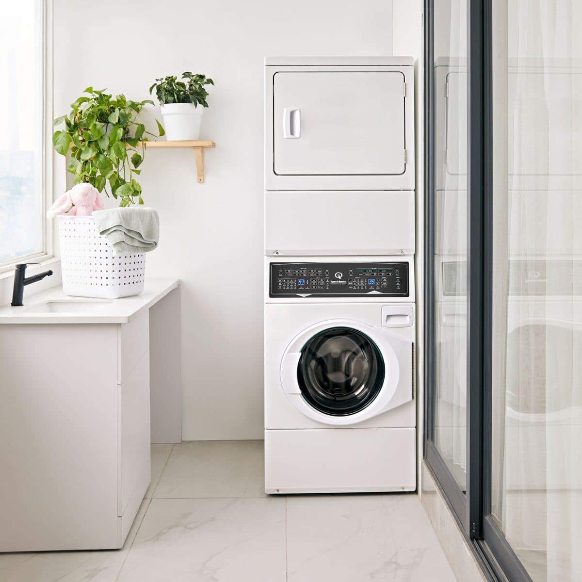 SF7 Stacked White Washer – Electric Dryer with Pet Plus™ view 5