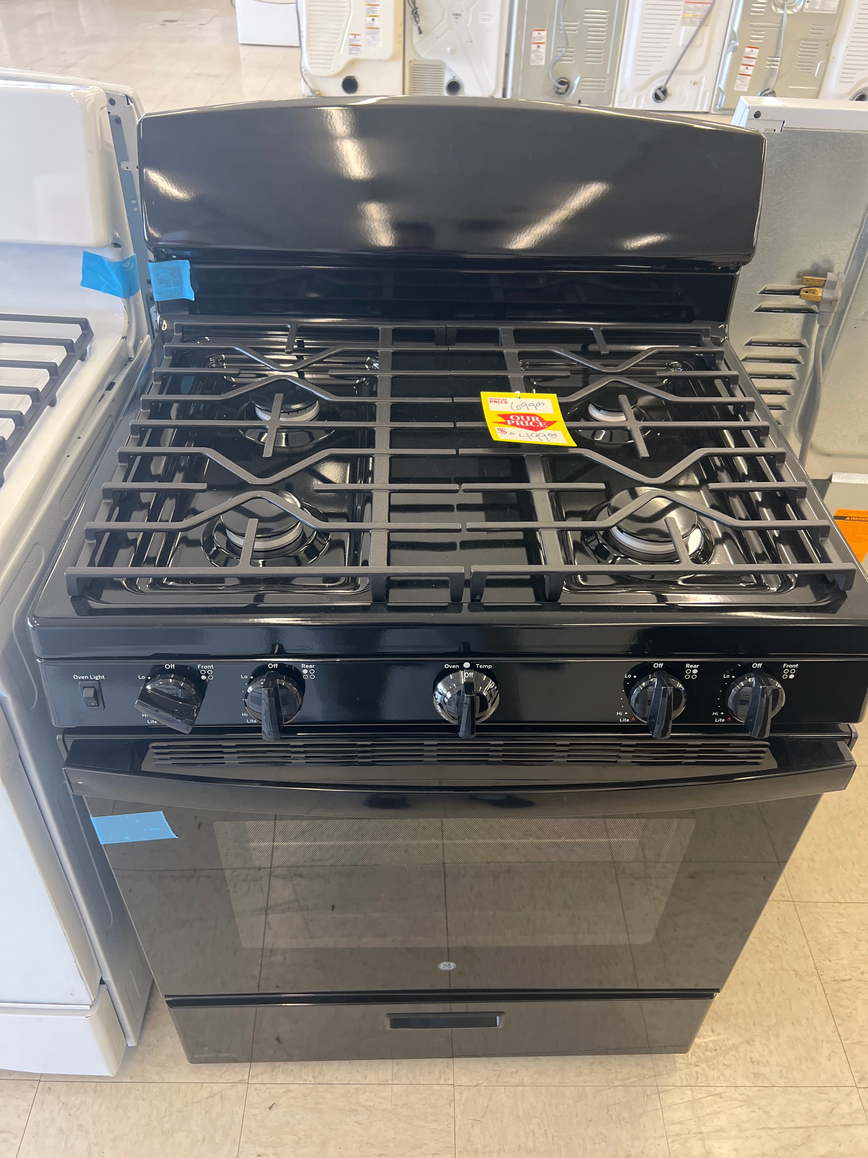 GE Gas Range