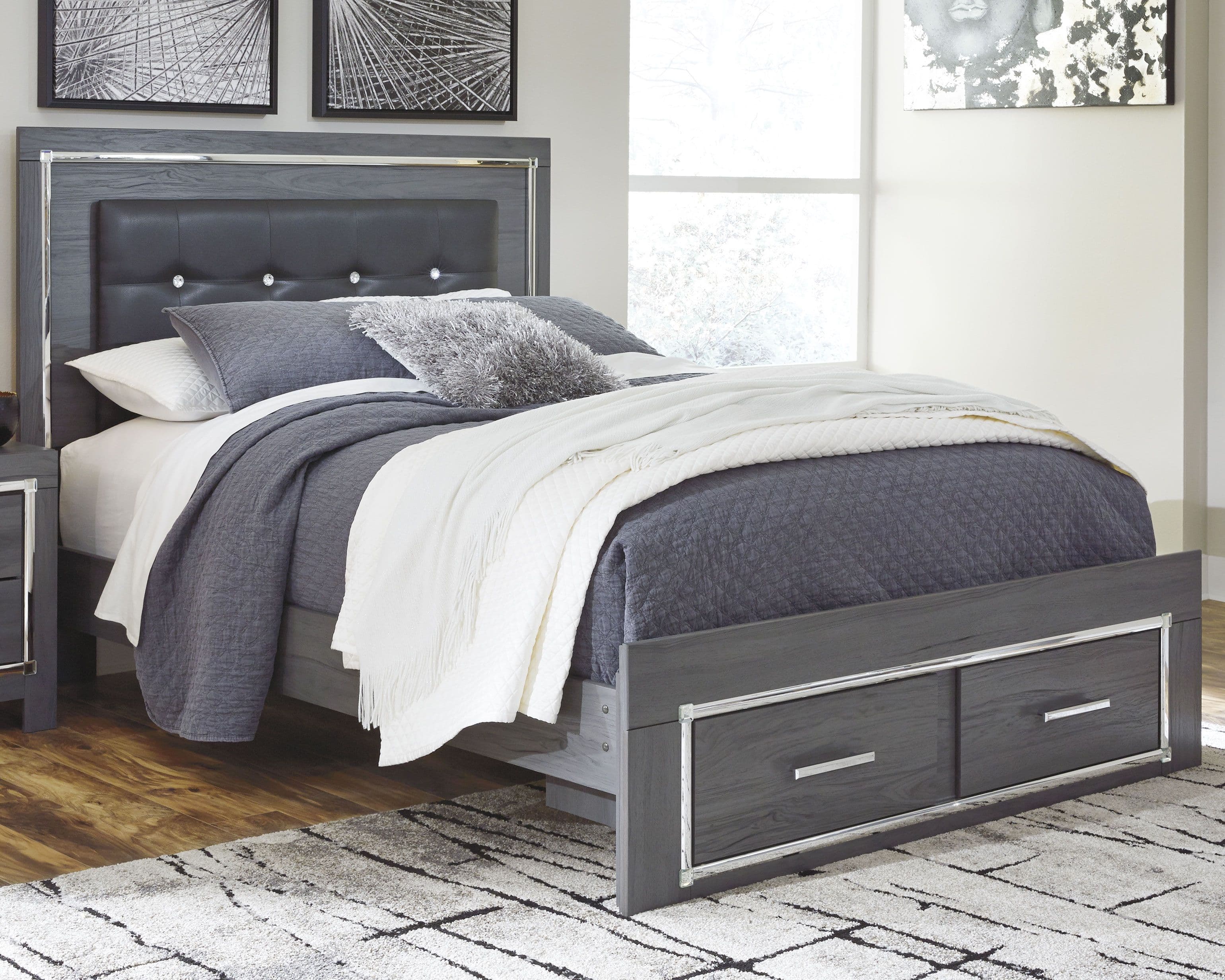 Queen Panel Bed With 2 Storage Drawers