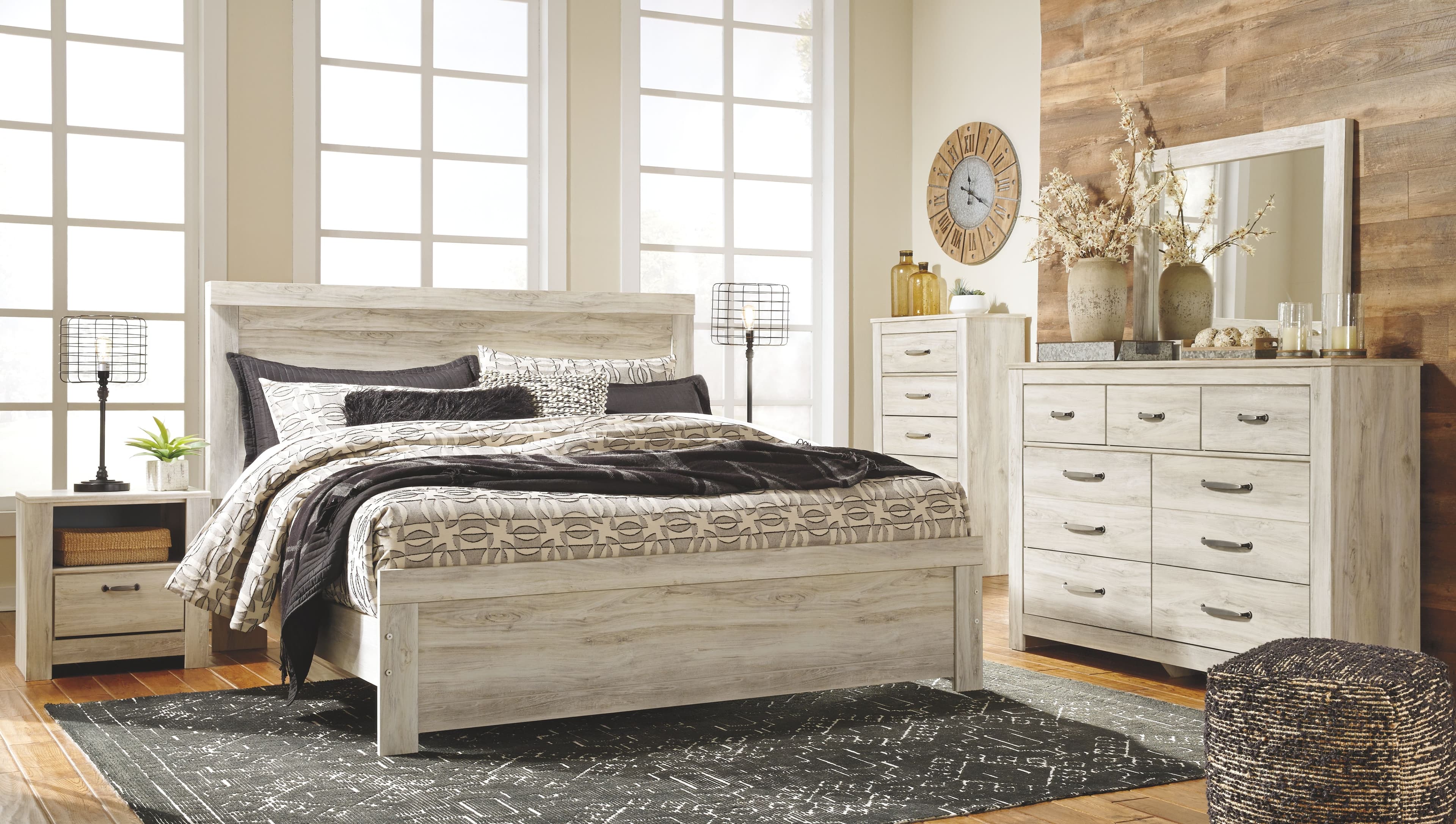 6 Pc. · Dresser, Mirror, Chest, King Panel Bed