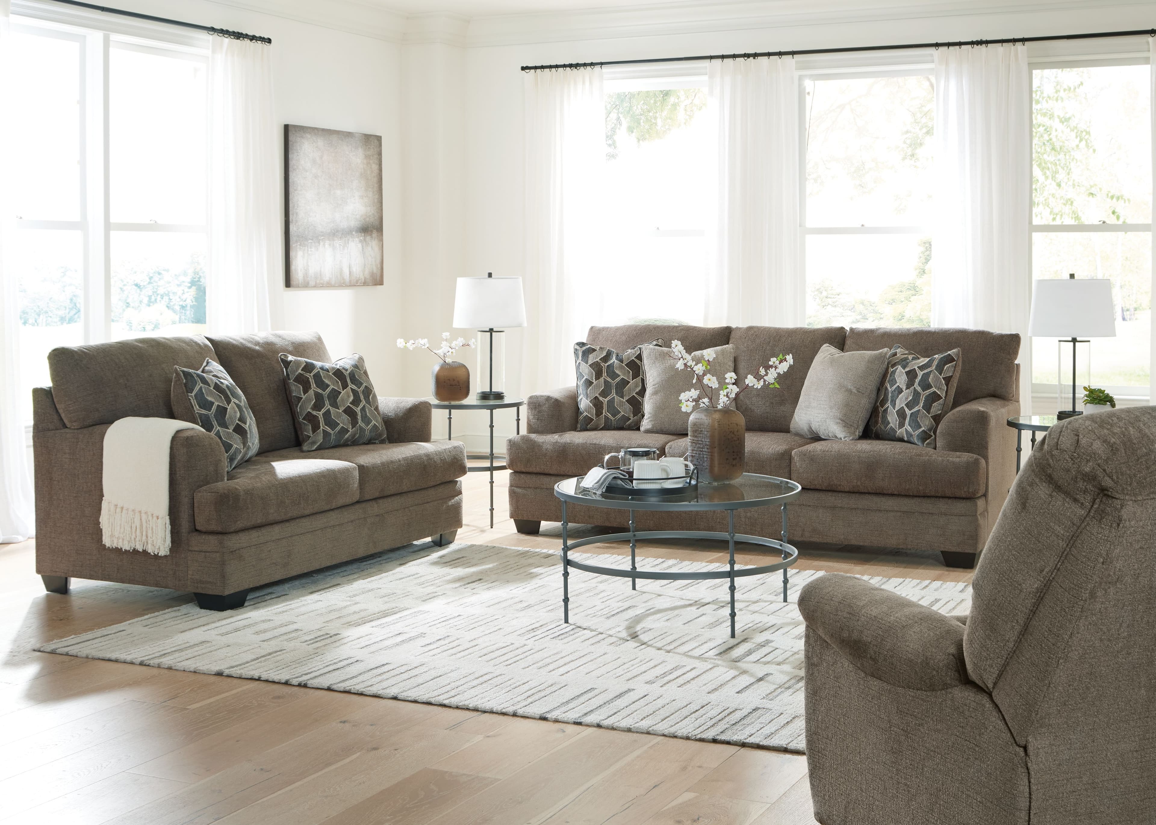 Stonemeade - 3 Pc. - Sofa, Loveseat, Rocker Recliner - Nutmeg