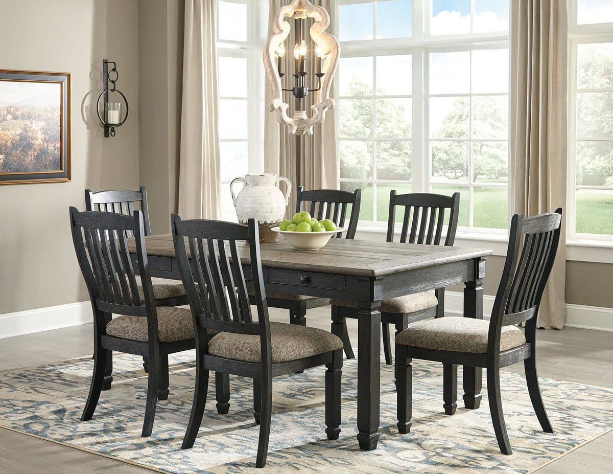 7 Pc. · Dining Room Table, 6 Side Chairs