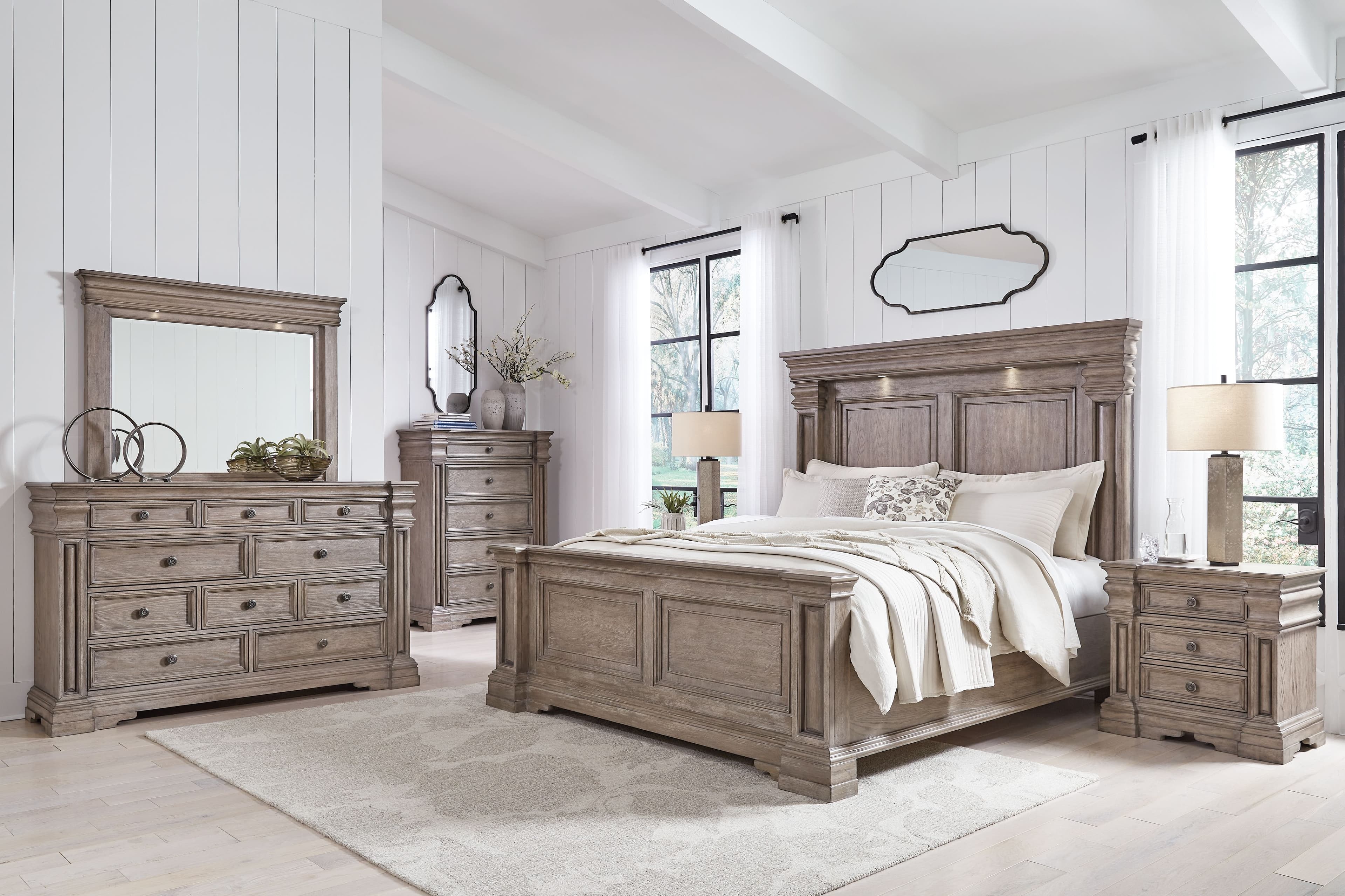 6 Pc. · Dresser, Mirror, Chest, California King Panel Bed