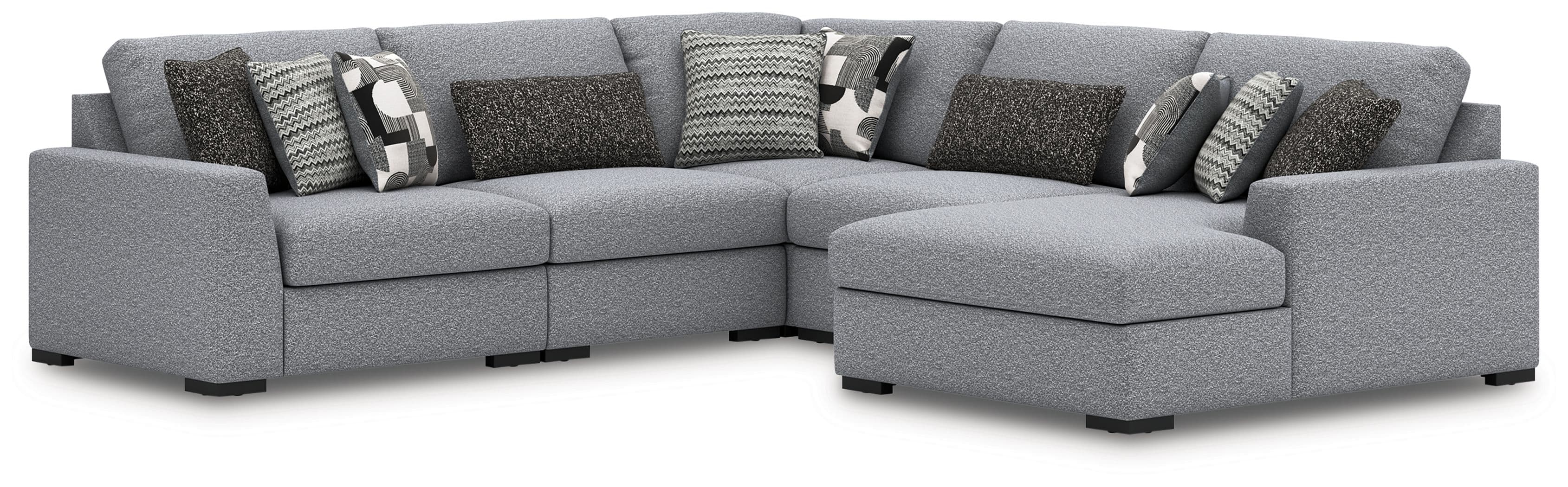 Bealton - 5-Piece Sectional With RAF Corner Chaise - Salt And Pepper