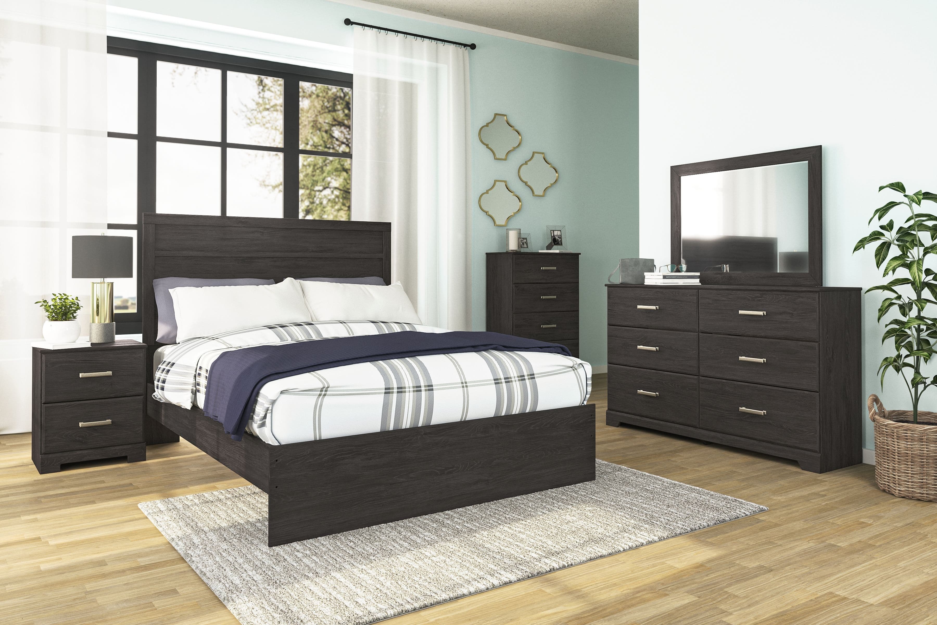 5 Pc. · Dresser, Mirror, Chest, Queen Panel Bed