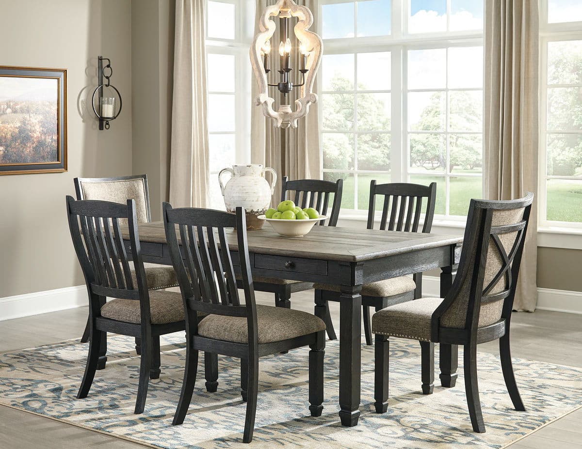 7 Pc. · Dining Room Table, 4 Side Chairs, 2 Upholstered Side Chairs